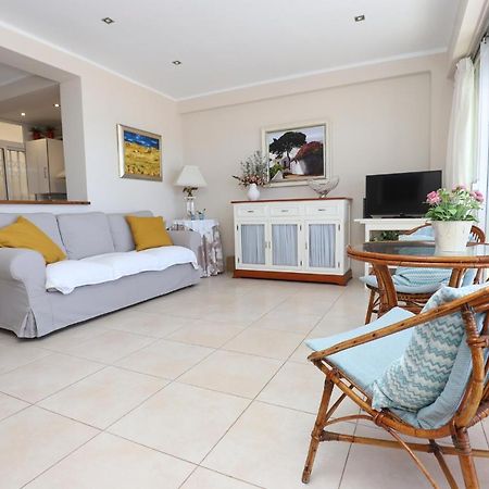 Differentflats Morsa Διαμέρισμα Σαλού Εξωτερικό φωτογραφία